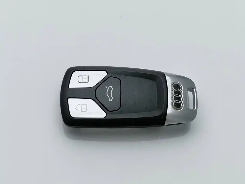 Audi A4L — миниатюра 19