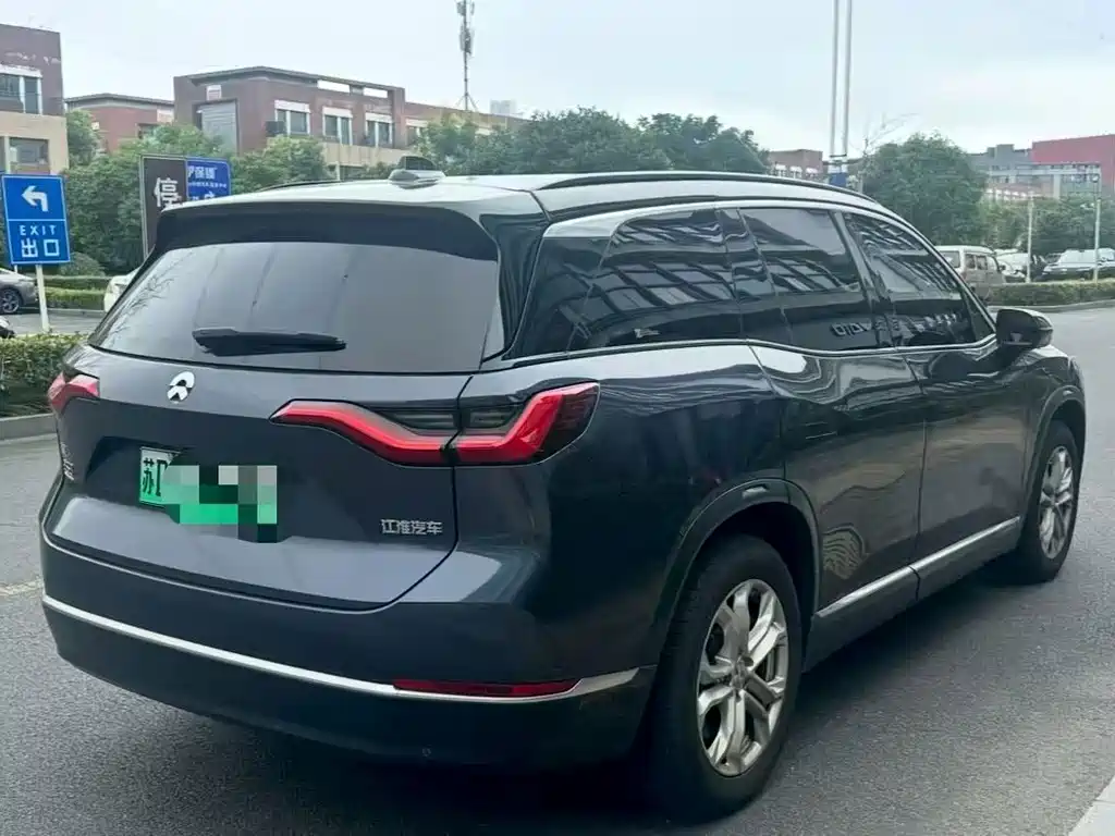 NIO ES8 — миниатюра 8