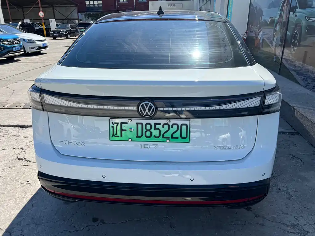 Volkswagen ID.7 VIZZION — миниатюра 5