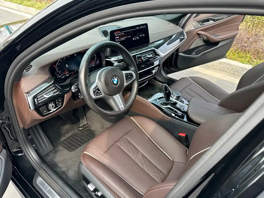 BMW 5 Series 5 2022 525Li M Sport