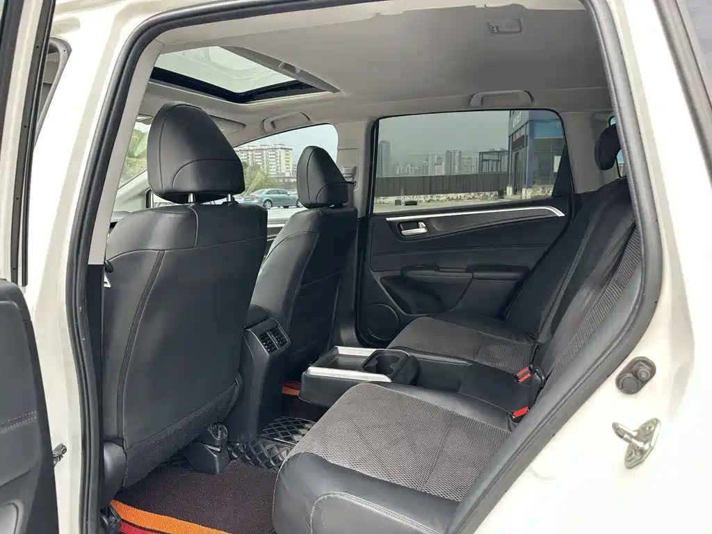 Honda Jade — миниатюра 9