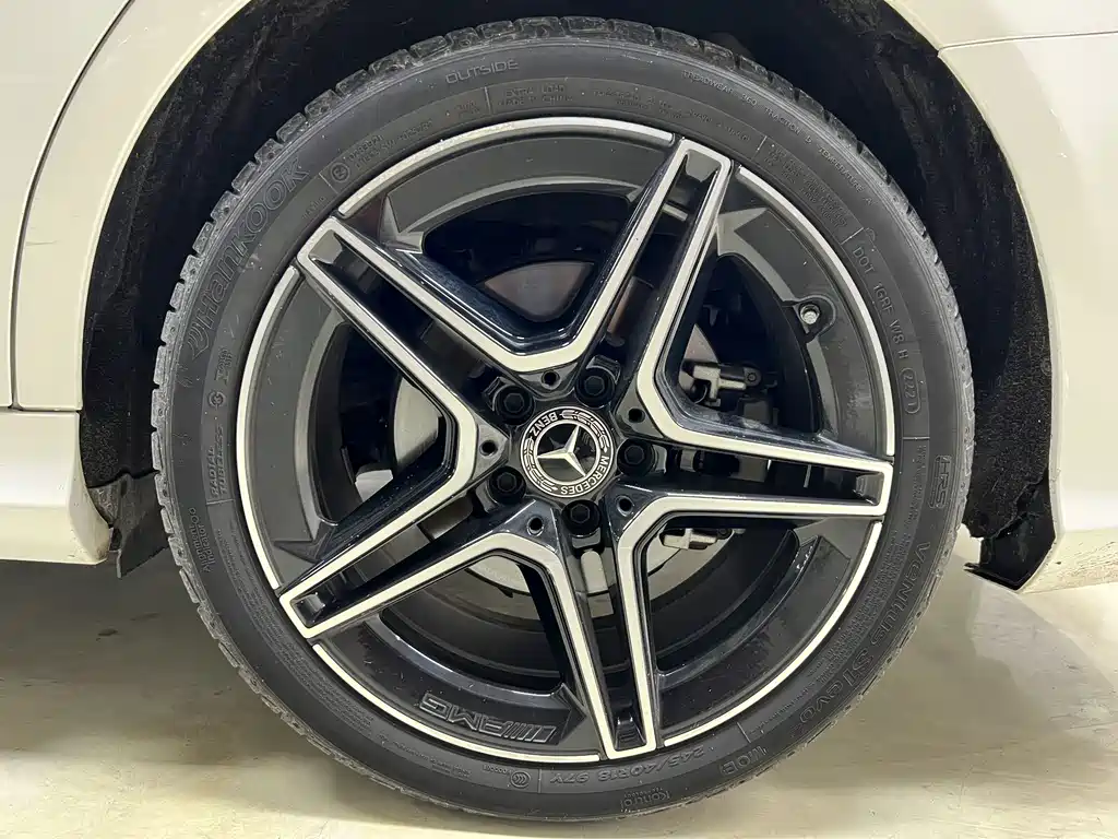 Mercedes-Benz C-Class — миниатюра 17