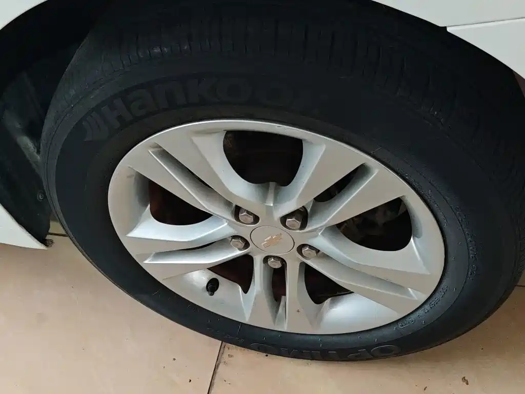 Chevrolet Cruze — миниатюра 7