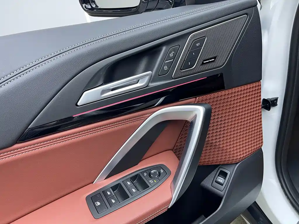 BMW X1 — миниатюра 12