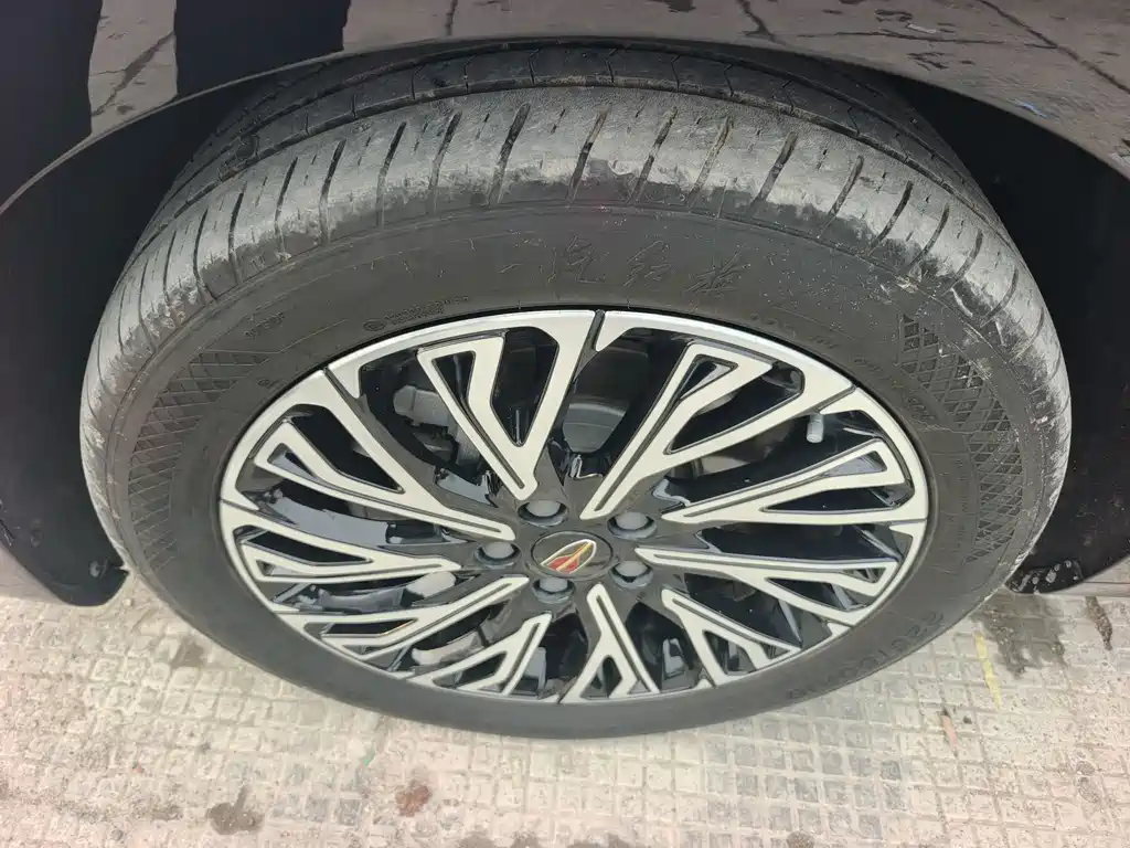 Hongqi Hongqi H5 — миниатюра 5