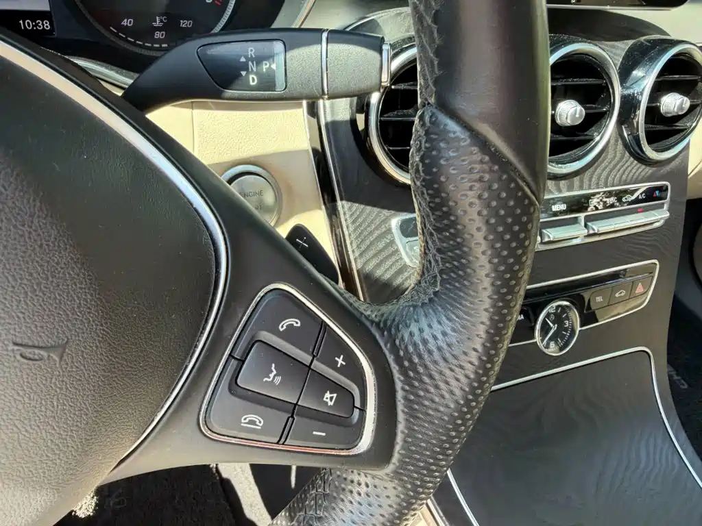Mercedes-Benz C-Class — миниатюра 10