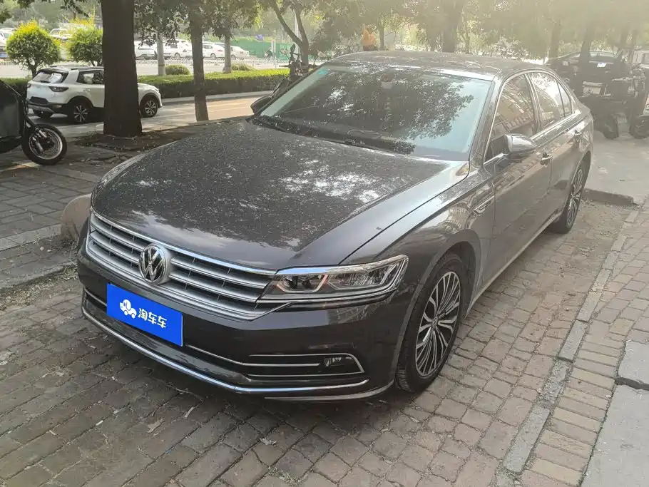 Volkswagen Phideon