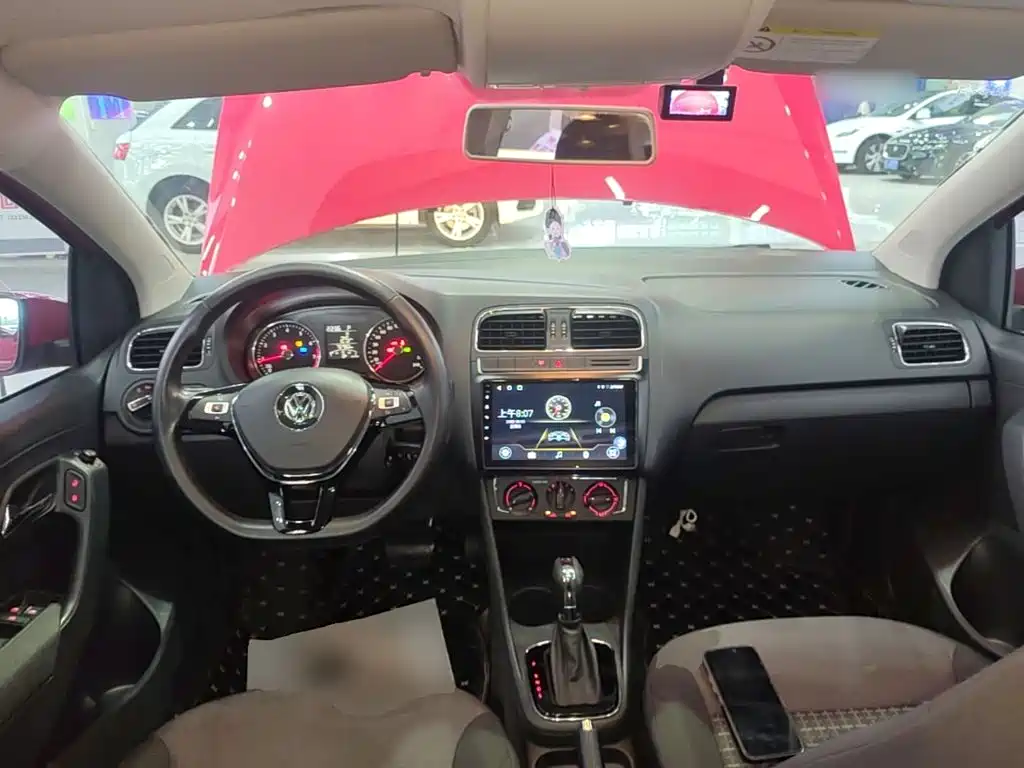 Volkswagen Polo — миниатюра 10