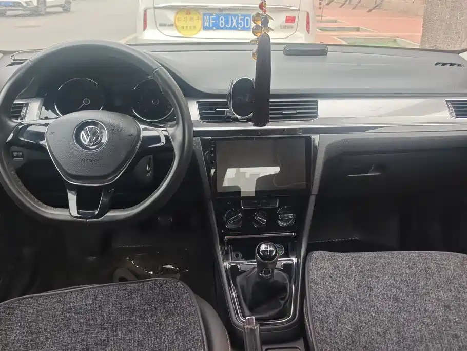 Volkswagen Bora — миниатюра 12