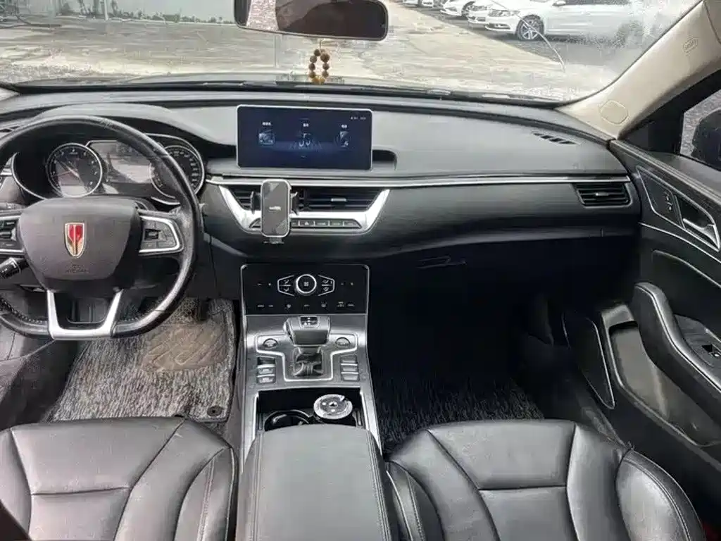 Hongqi Hongqi H5 — миниатюра 6