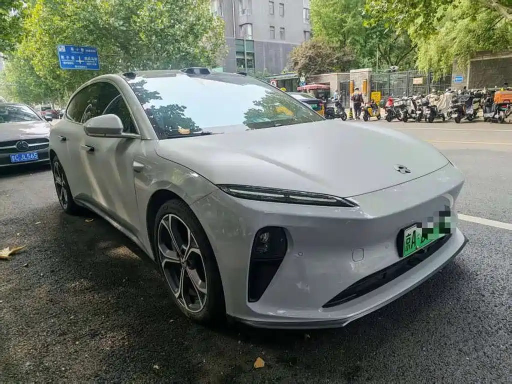 NIO ET5T — миниатюра 4