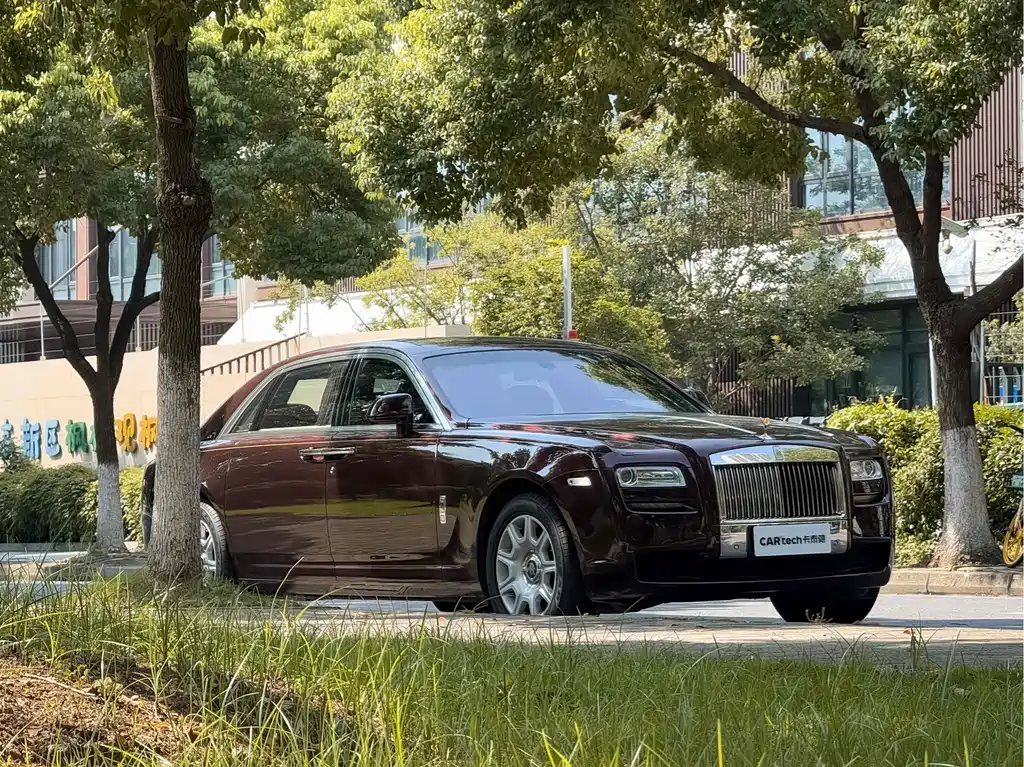 Rolls-Royce Ghost — миниатюра 3