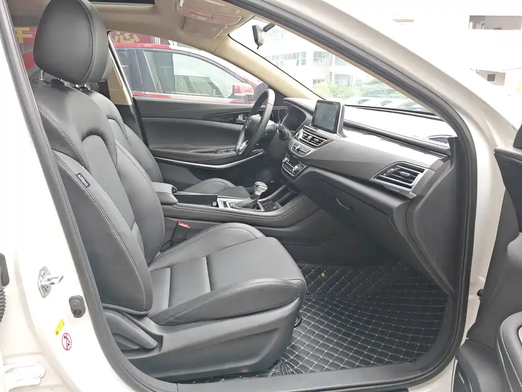 Changan Ruicheng CC — миниатюра 7
