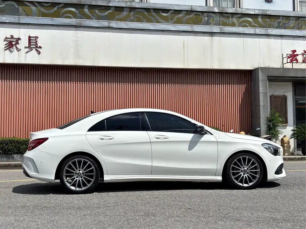 Mercedes-Benz CLA (Import) — миниатюра 4