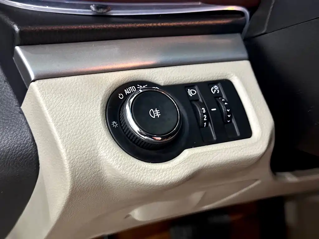 Buick GL8 — миниатюра 19