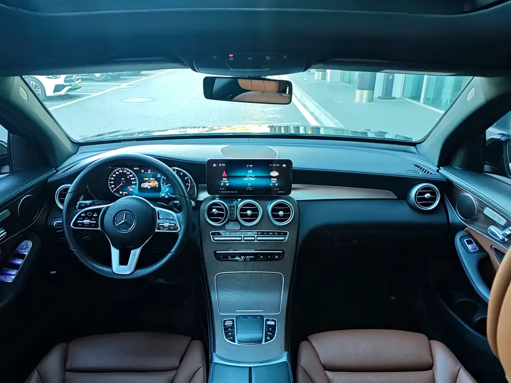 Mercedes-Benz GLC — миниатюра 5