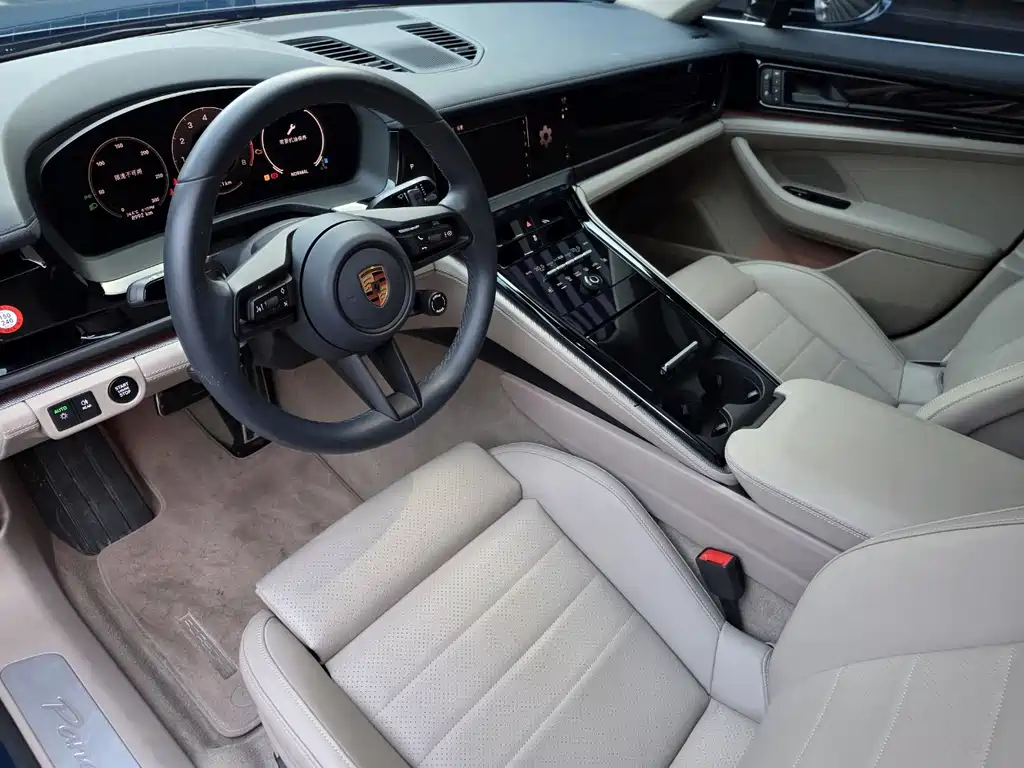 Porsche Panamera — миниатюра 10