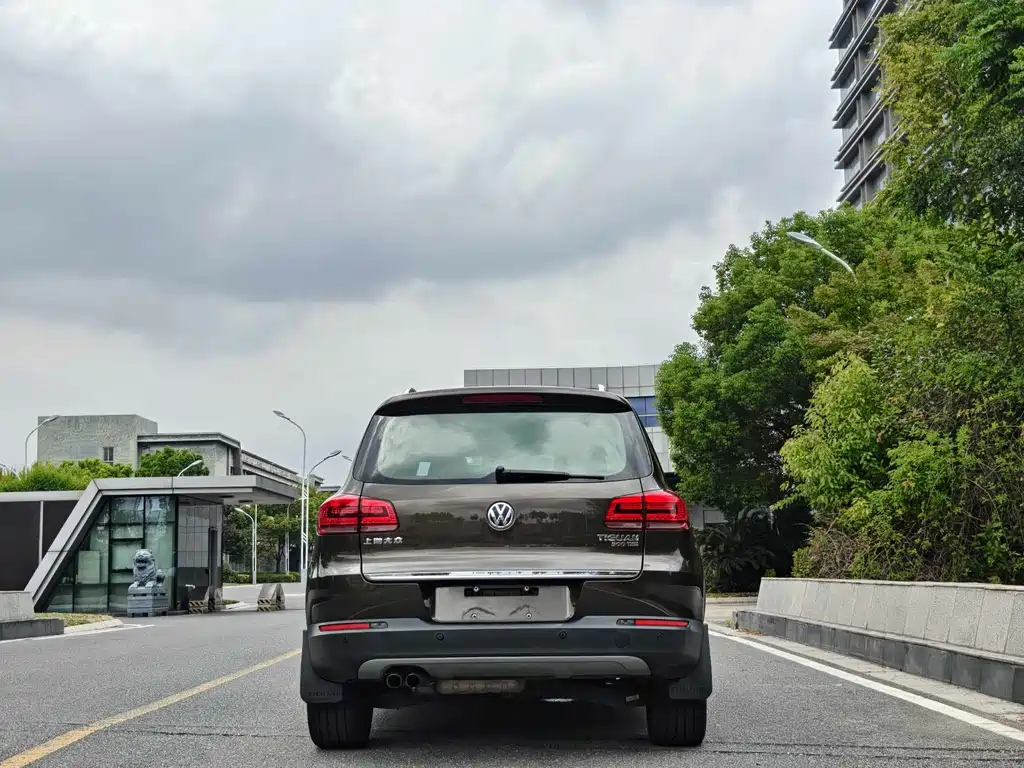 Volkswagen Tiguan — миниатюра 8