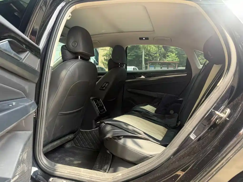 Volkswagen Passat — миниатюра 6