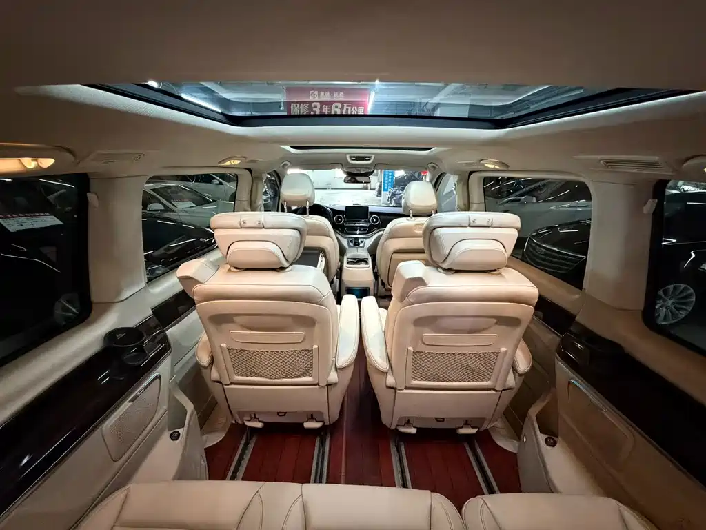 Mercedes-Benz V-Class — миниатюра 6