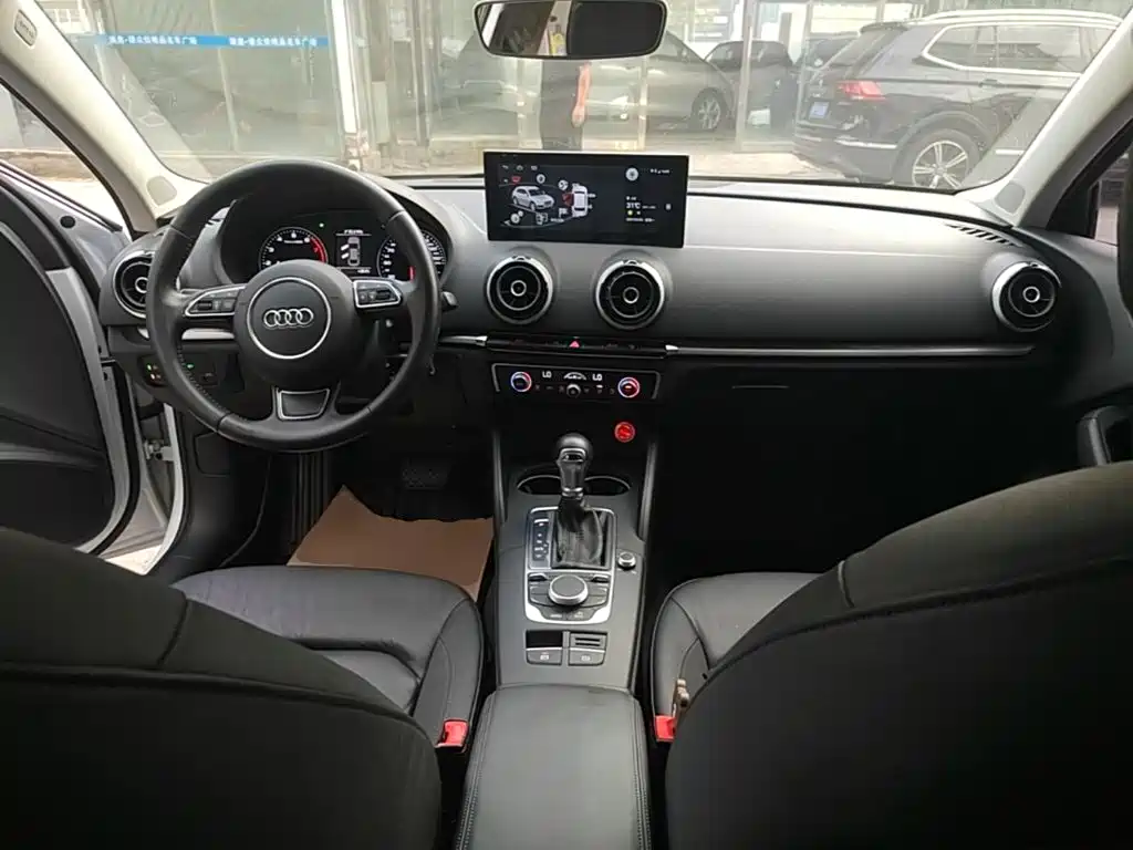 Audi A3 — миниатюра 10