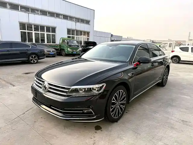 Volkswagen Phideon