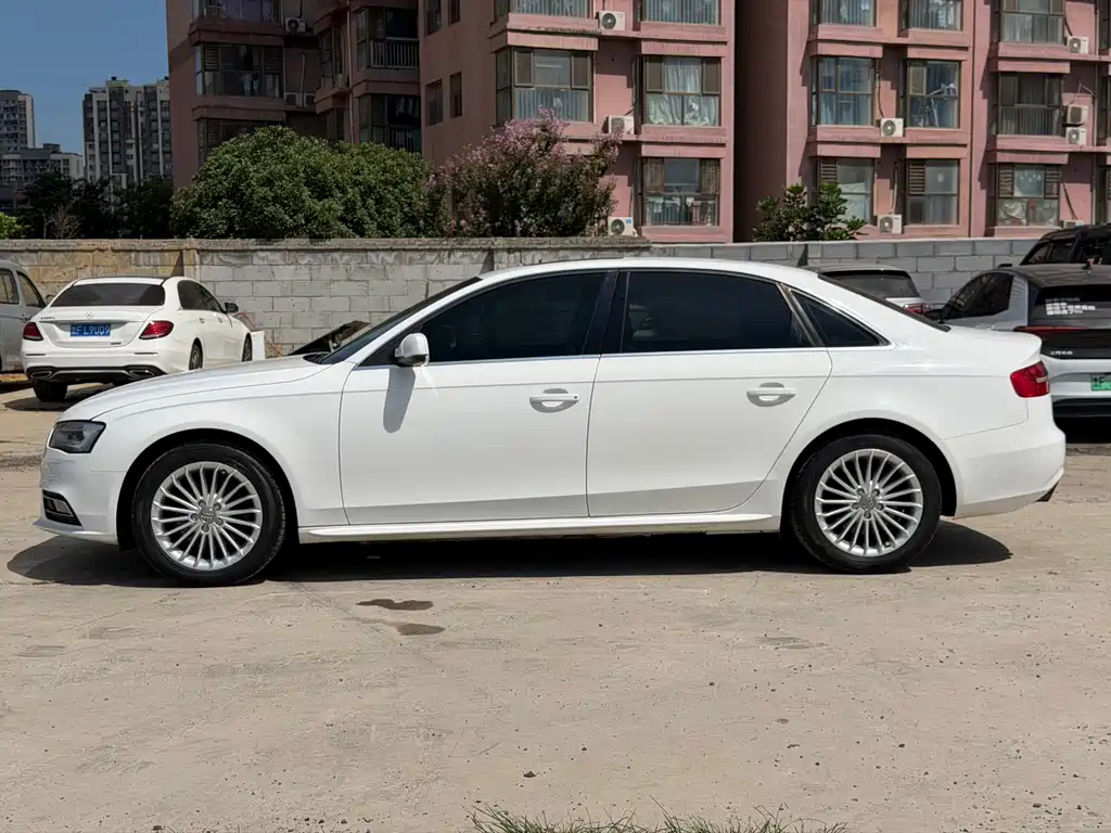 Audi A4L — миниатюра 3