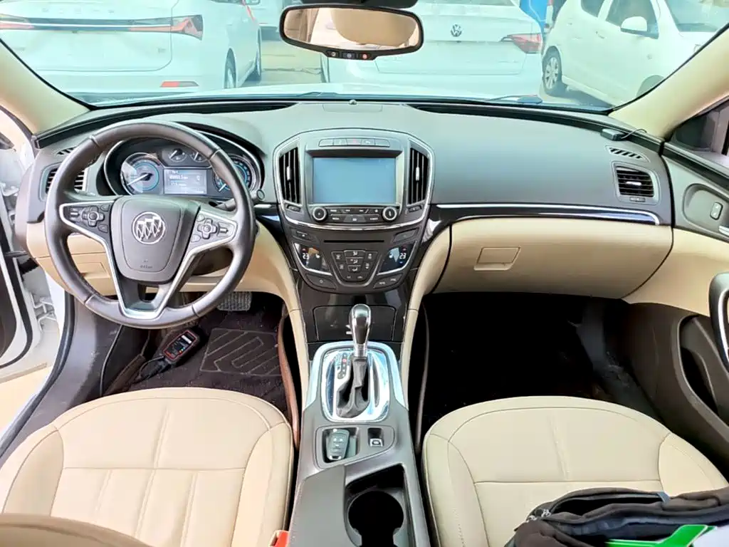 Buick Regal — миниатюра 10
