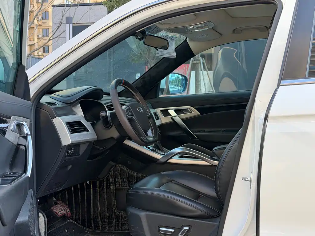 GEELY AUTOMOBILE BOYUE