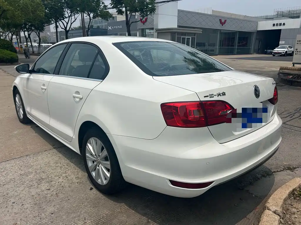 Volkswagen Sagitar — миниатюра 6