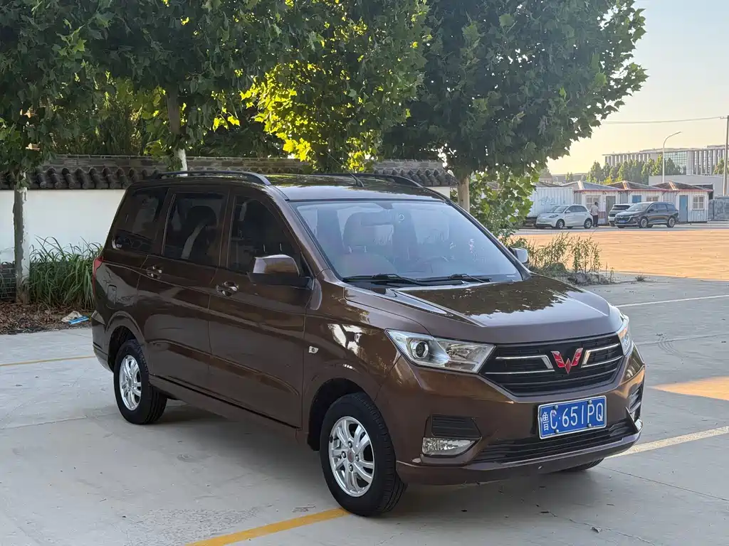 Wuling Hongguang — миниатюра 8