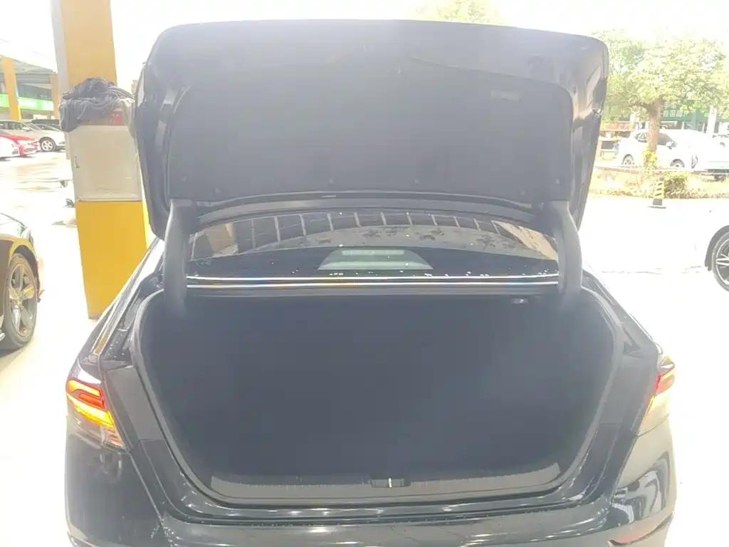 Honda Accord — миниатюра 19