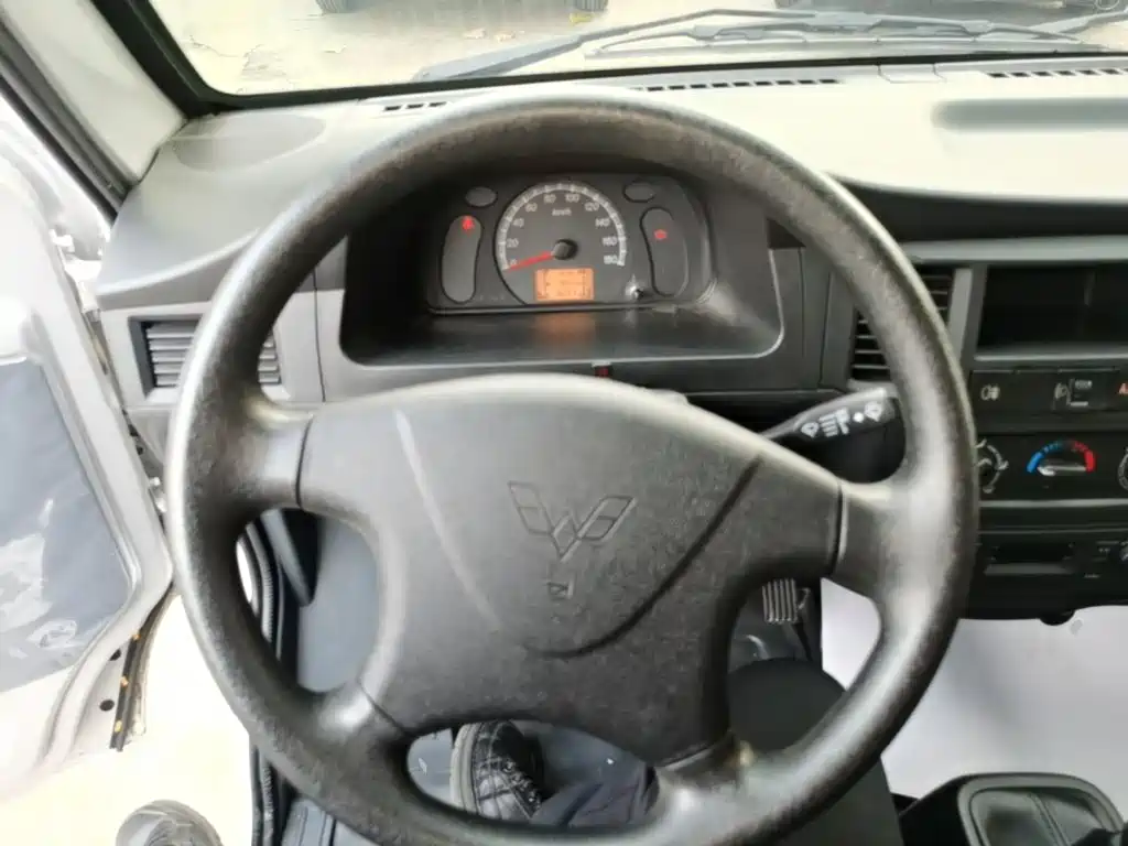 Wuling Zhiguang — миниатюра 7