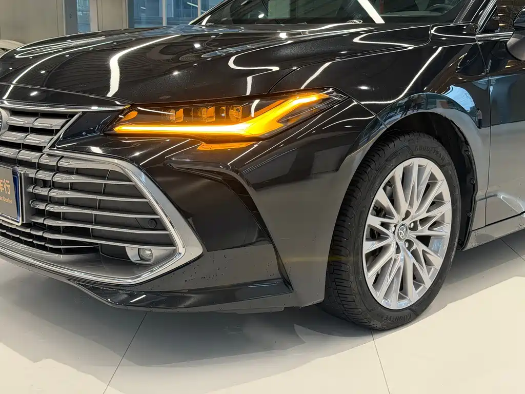 Toyota Avalon — миниатюра 15