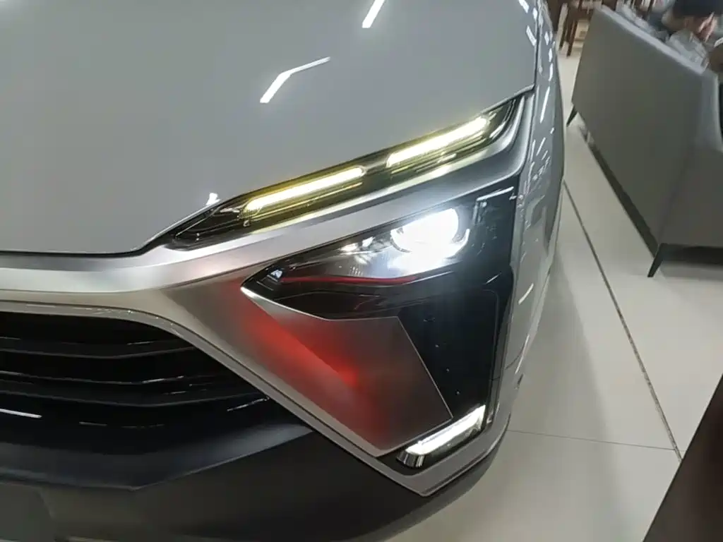 NIO ES8 — миниатюра 24