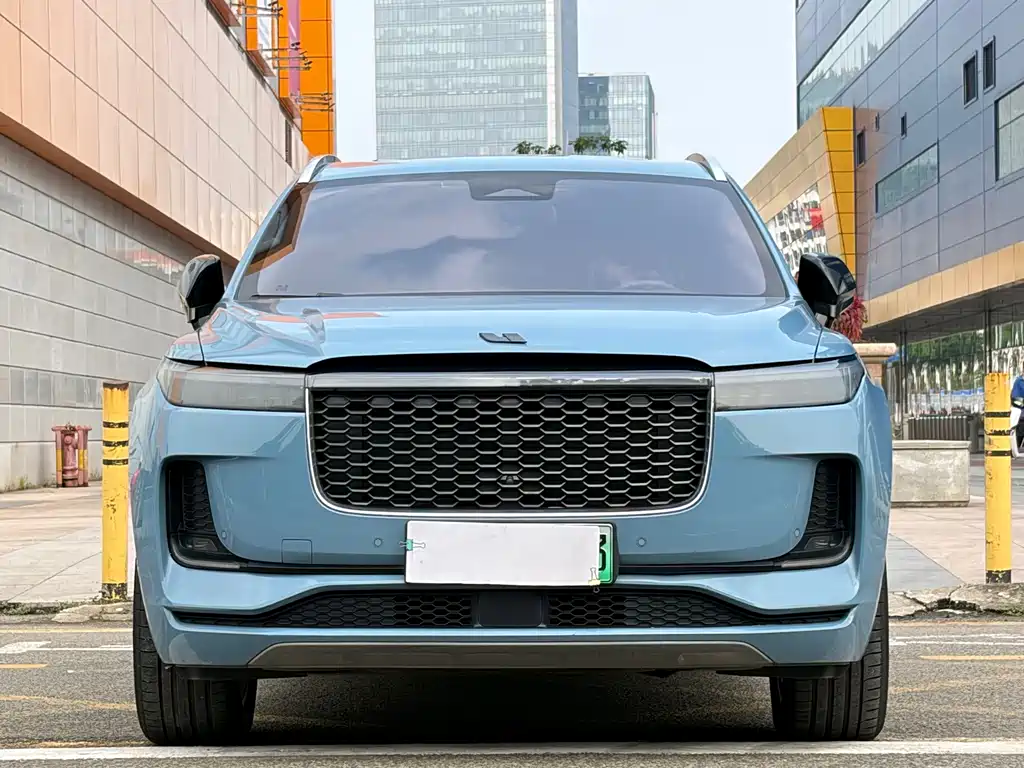 Li Auto Li ONE — миниатюра 2