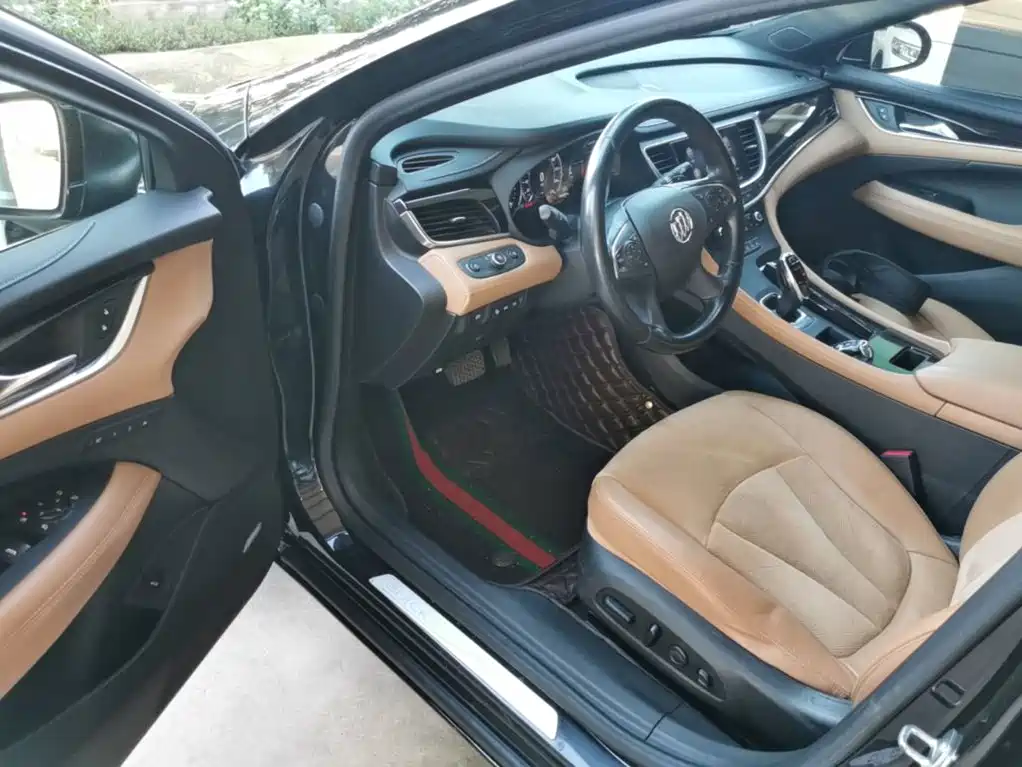 Buick LaCrosse — миниатюра 15