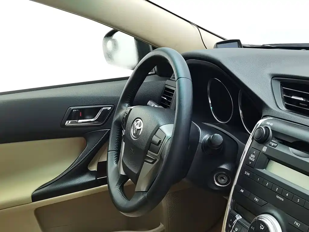 Toyota Reiz — миниатюра 22