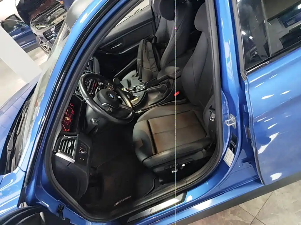 BMW 3 Series — миниатюра 15