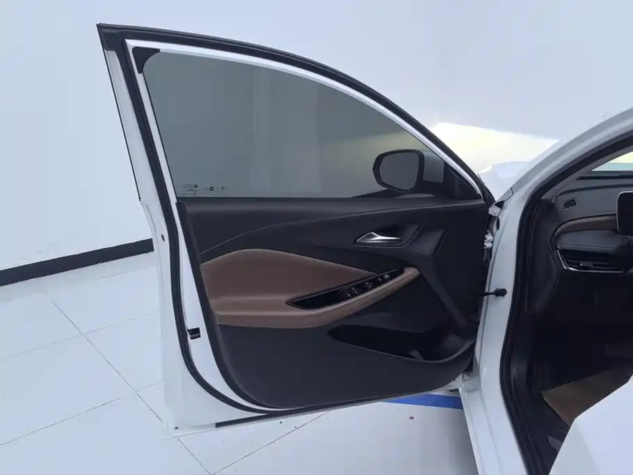 Buick Verano — миниатюра 7