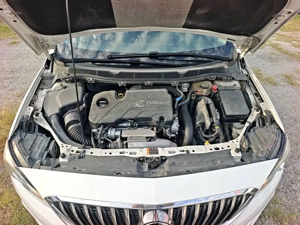 Buick Verano — миниатюра 20