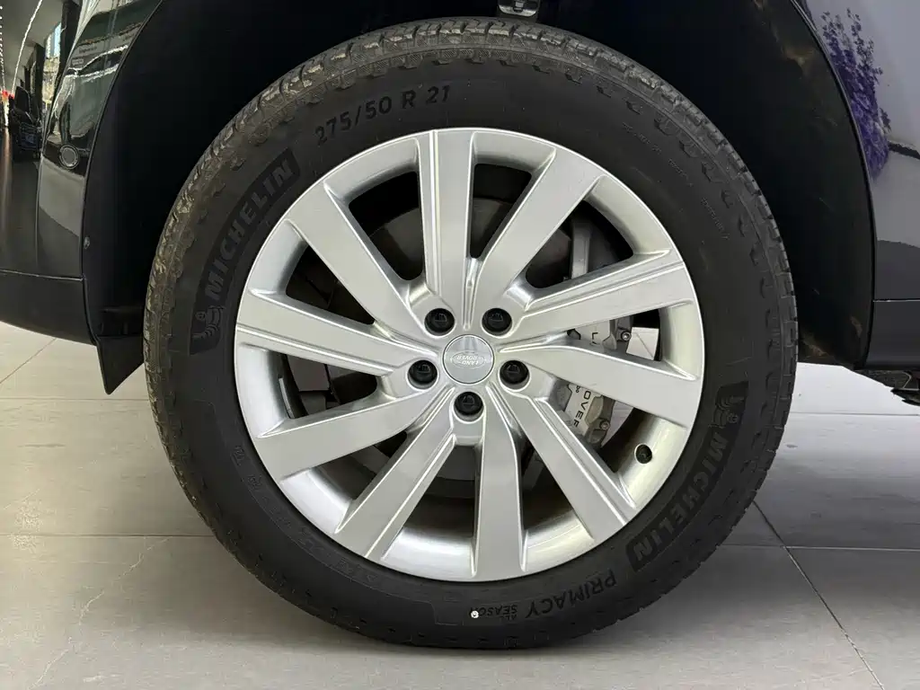 Land Rover Range Rover — миниатюра 7