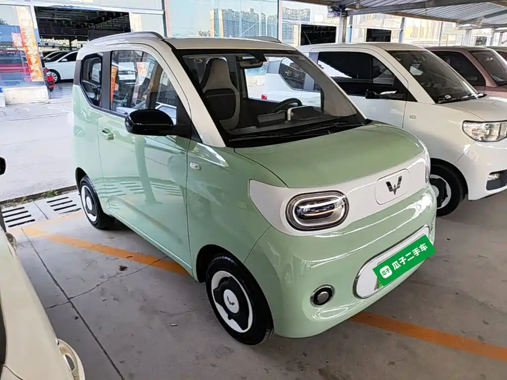 Wuling MINIEV — миниатюра 4