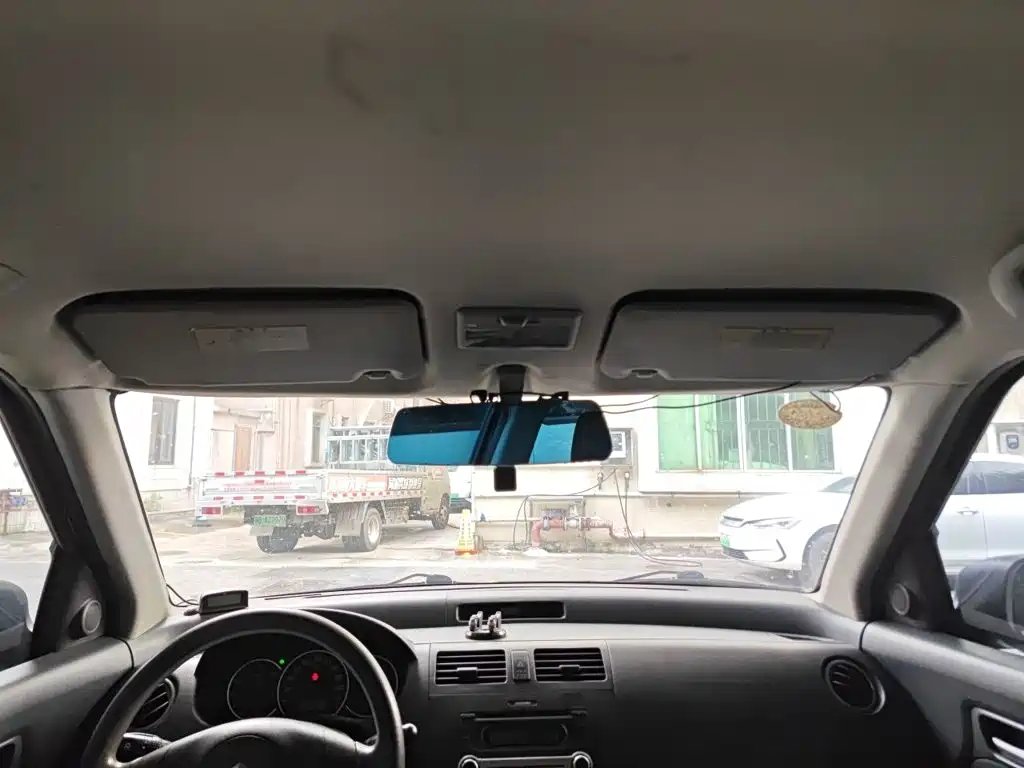 Suzuki Swift — миниатюра 19