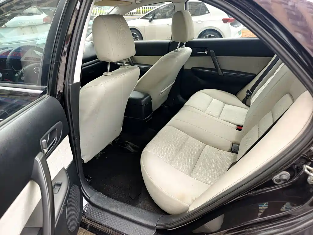 Mazda 6 — миниатюра 10