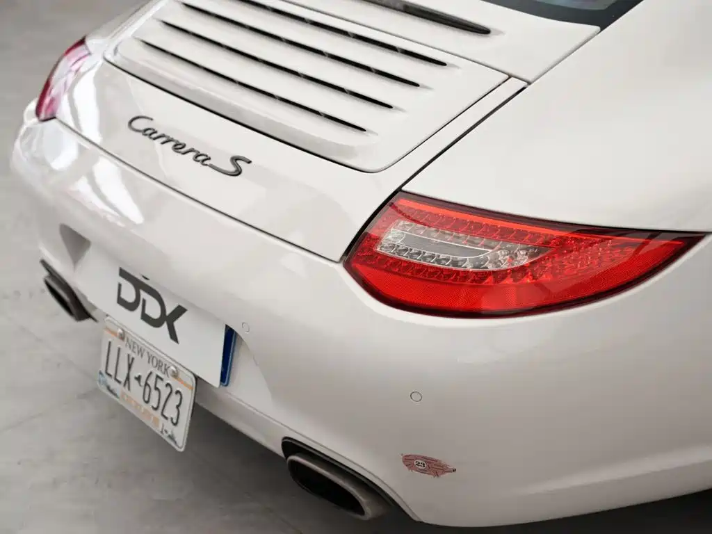 Porsche 911 — миниатюра 6