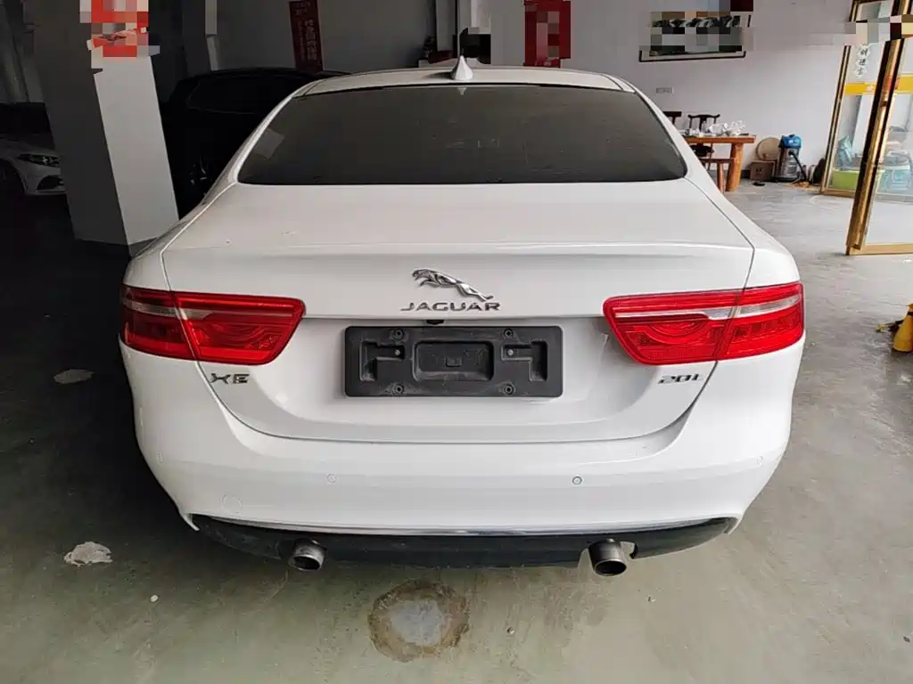 Jaguar XEL — миниатюра 6
