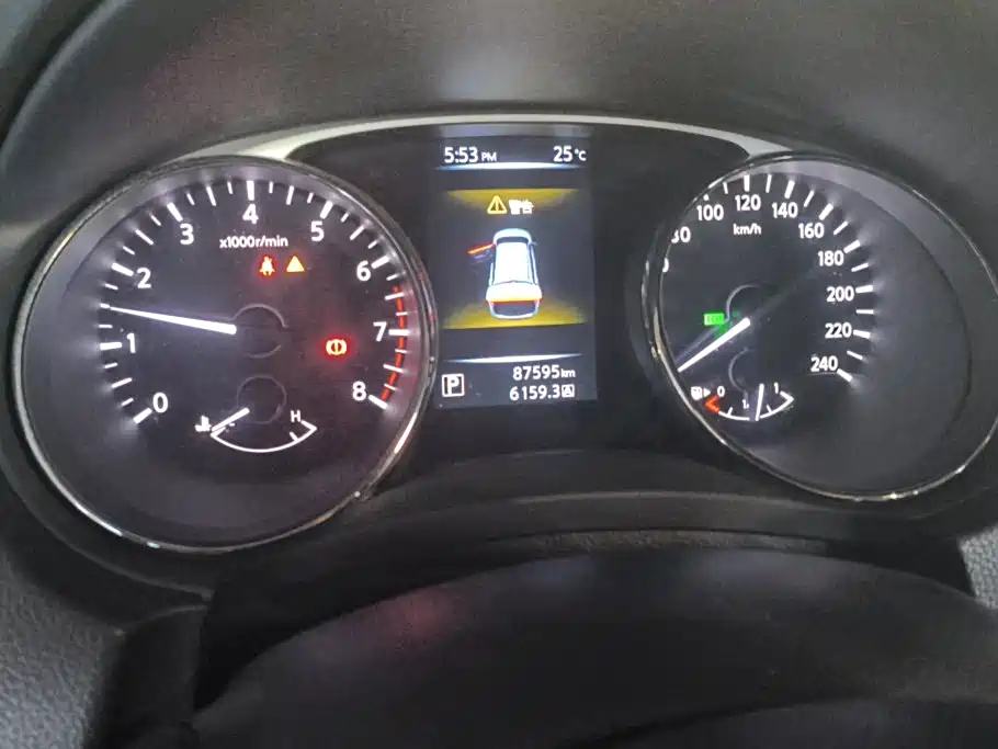 Nissan X-Trail — миниатюра 14