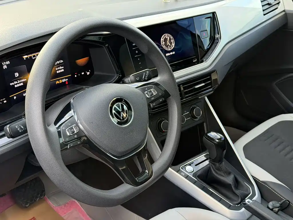 Volkswagen Polo — миниатюра 8