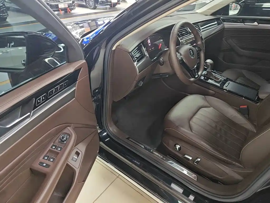 Volkswagen Phideon — миниатюра 16